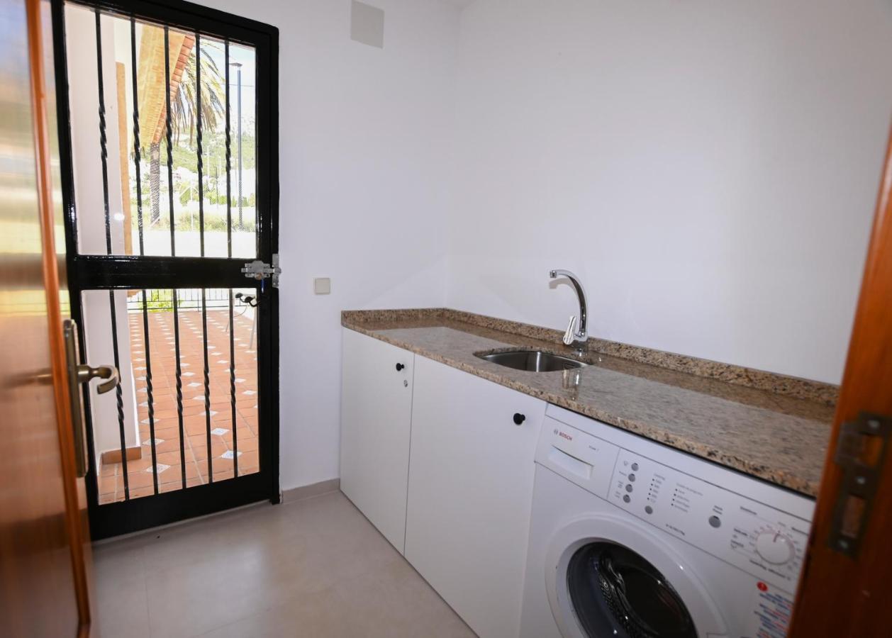 Villa Perles - Grupo Antonio Perles Calpe Exteriör bild